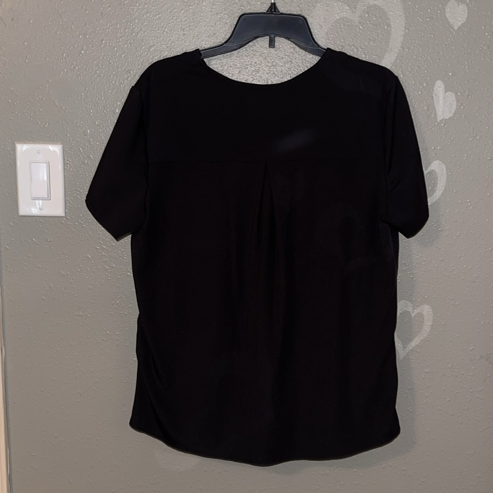 MED Couture Black Scrub Top - Picture 4 of 6